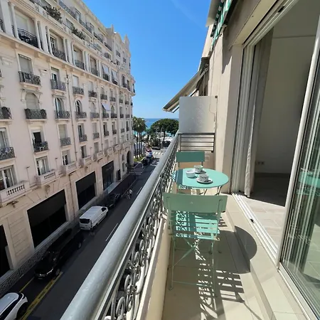 Pasteur  Citycenter - Terrasse - Congres - Vue - Elégant *